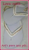Havaianas branca com strass e macrame